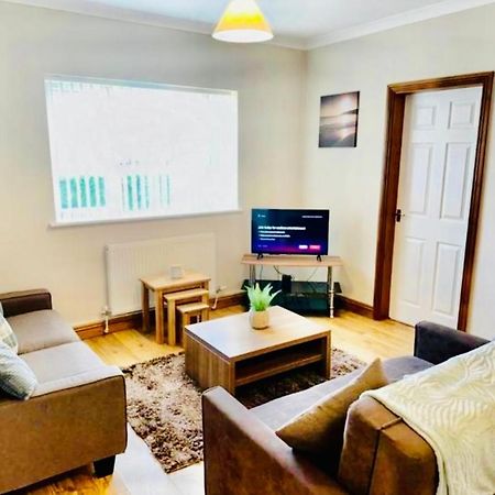 Strensall Willow Cottage With Hot Tub מראה חיצוני תמונה